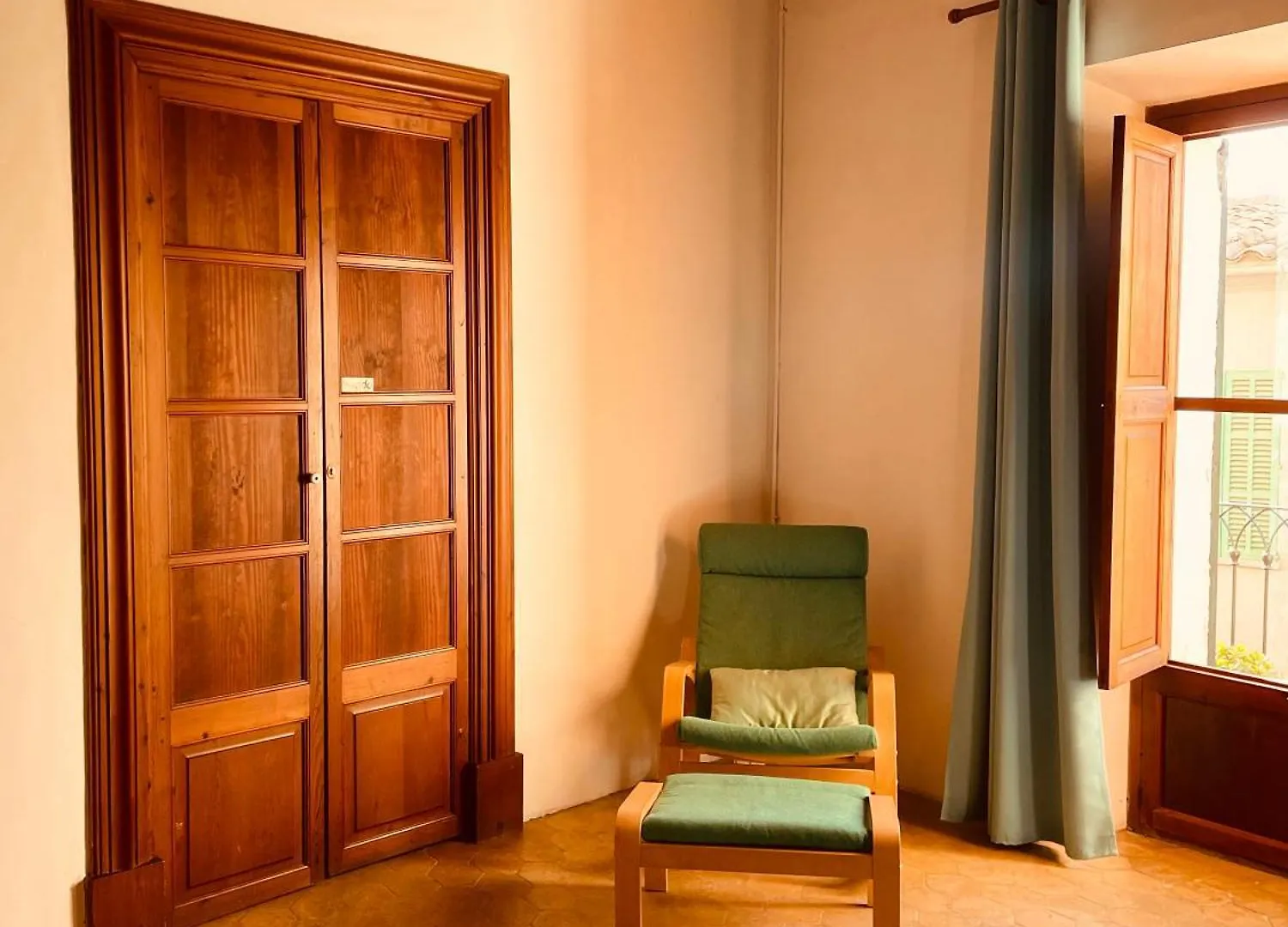 Casa Mona Turismo De Interior Guest House Llubi 0*,